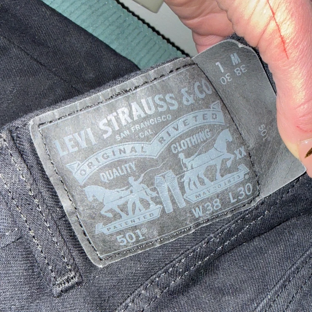 Levi's 501 Men's Waterless Black denim Jeans W 38 L30